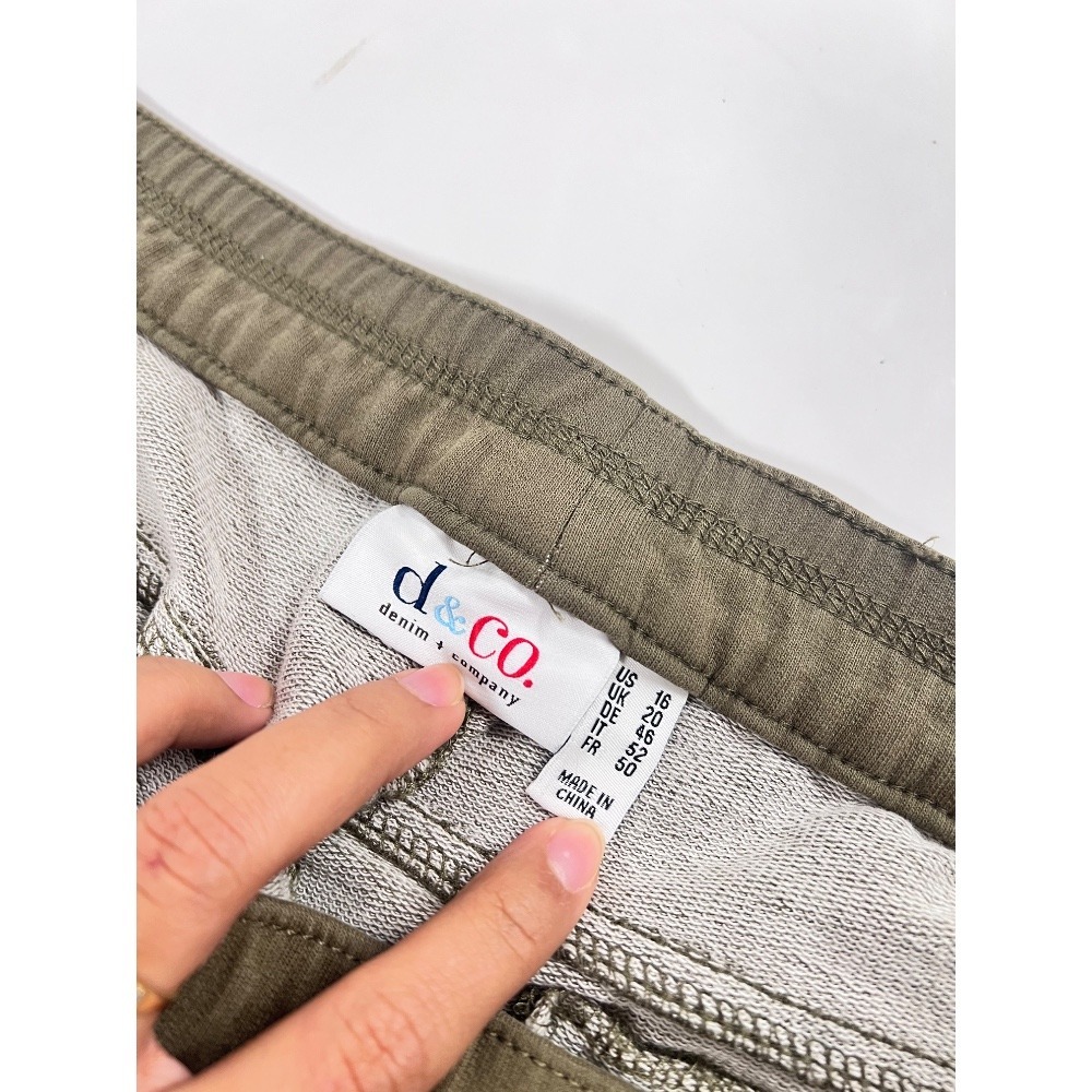 d&CO Elastic Waist Casual Pants Olive Green Women Size 16 - Picture 3 of 5